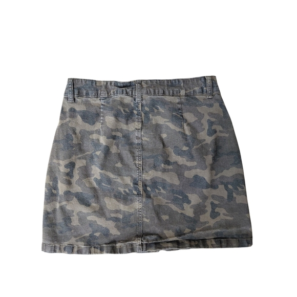 Urban Heritage Green Camo A-line Mini Skirt Casual - Picture 3 of 4